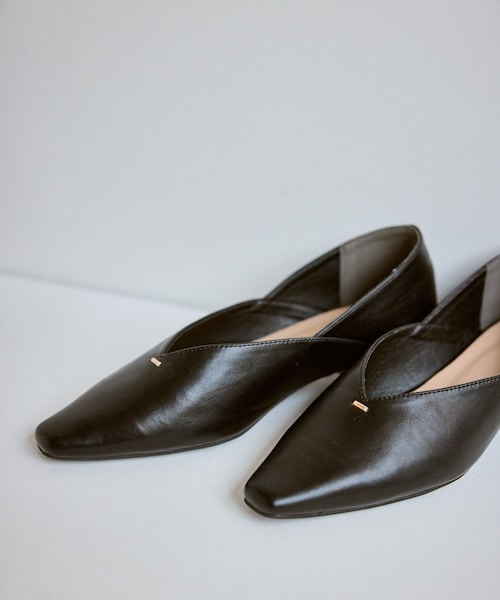 ROPE' PICNIC（ロペピクニック）の「Vカットソフトバブーシュ（パンプス・レディース・ブラック/グリーン系/クリーム/シルバー・23.0/23.5/24.0/24.5）」の9枚目の写真