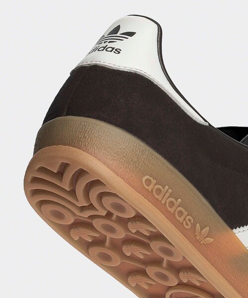 ADAM ET ROPE'（アダムエロペ）の「【adidas（アディダス）】GAZELLE INDOOR（スニーカー・レディース・ダークブラウン・23/24/25）」の9枚目の写真