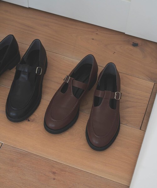 URBAN RESEARCH DOORS（アーバンリサーチドアーズ）の「Tストラップローファー（ローファー・レディース・BROWN/BLACK・36/37/38）」の3枚目の写真