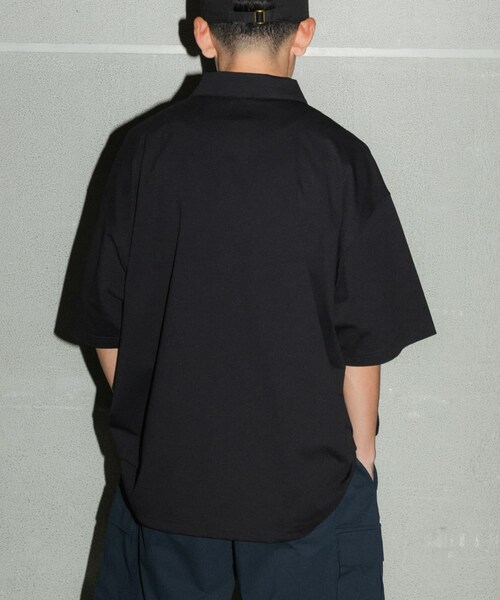 URBAN RESEARCH(アーバンリサーチ)の「Wide Dad BREEZY TECH ポロシャツ(ポロシャツ・メンズ・D.NAVY/BLACK・1/2)」の7枚目の写真