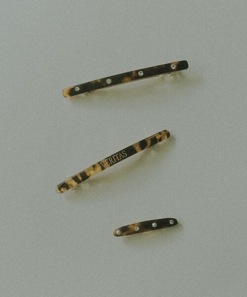 ADAM ET ROPE'(アダムエロペ)の「【J'aDoRe・店舗限定】【MALUS /マリュス】Line stone barette / small(バレッタ/ヘアクリップ・レディース・ブラウン・F)」の12枚目の写真