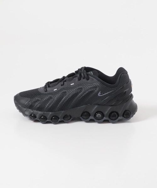 URBAN RESEARCH DOORS(アーバンリサーチドアーズ)の「NIKE エア マックス DN8(スニーカー・メンズ・BLACK/LIGHT BONE・26/26.5/27/27.5/28/28.5)」の1枚目の写真