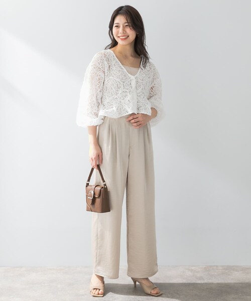 URBAN RESEARCH ROSSO（アーバンリサーチロッソ）の「F by ROSSO　コードレースブラウス（シャツ/ブラウス・レディース・OFF WHITE/BLACK・FREE）」の7枚目の写真