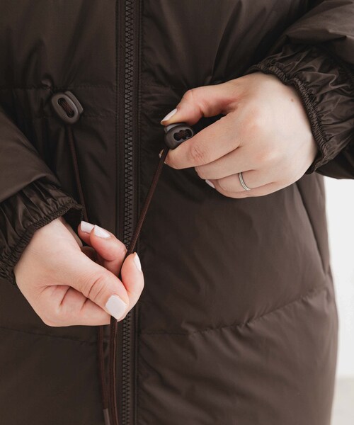 URBAN RESEARCH ROSSO（アーバンリサーチロッソ）の「F by ROSSO　撥水リバーシブルロングダウン（その他アウター・レディース・BROWN/BLACK・Free）」の15枚目の写真
