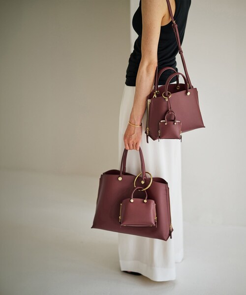 ROPE'(ロペ)の「【E'POR】Y BAG Medium【軽量】【メディア掲載】(ハンドバッグ・レディース・ベージュ/ネイビー/ライトグレー/ダークブラウン/ブラック/オフホワイト/ベージュ系/ワイン/パープル系・F)」の18枚目の写真