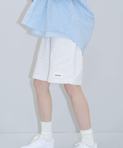 URBAN RESEARCH（アーバンリサーチ）の「dDdDdDd　WIDE SWEAT SHORTS（その他パンツ・メンズ・WHITE/BLACK/NAVY/M.GRAY・S/M/L/XL/XXL）」の3枚目の写真