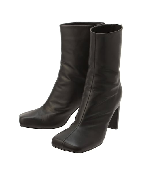 ELENDEEK（エレンディーク）の「SQUARE SHORT BOOTS（ブーツ・レディース・オフホワイト/ブラック/シルバー・37/38）」の6枚目の写真