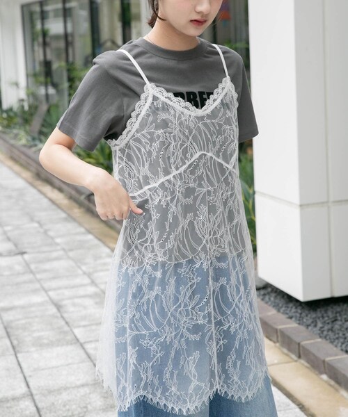 ITEMS URBANRESEARCH(アイテムズ アーバンリサーチ)の「レースキャミソール(キャミソール・レディース・WHT/BLK・Free)」の4枚目の写真