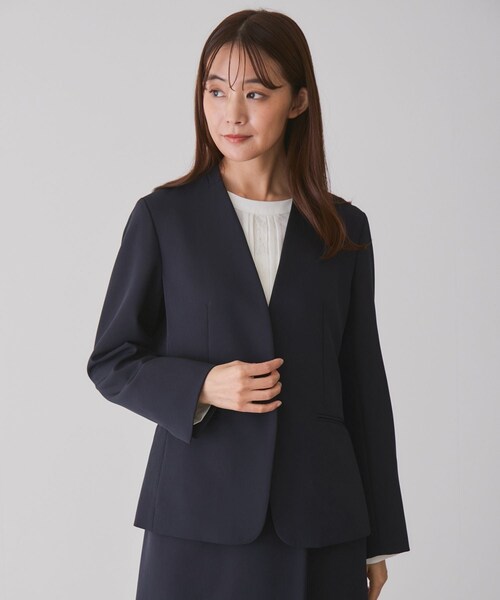 Jayro(ジャイロ)の「2WAYストレッチV衿ジャケット(ノーカラージャケット・レディース・ブラック/グレー系/ネイビー・L/M/S)」の7枚目の写真