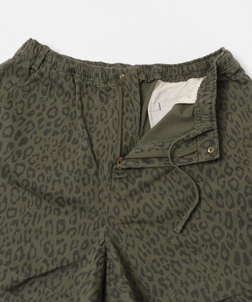 THE GOODLAND MARKET（ザグッドランドマーケット）の「WAX　LEOPARD SHORTS（その他パンツ・メンズ・BROWN/KHAKI・M/L）」の8枚目の写真