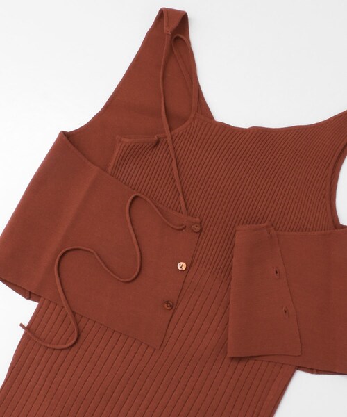 LAATO（ラート）の「LAYERED KNIT CAMISOLE（キャミソール・レディース・マーマレード/クリーム/セメント・FREE）」の13枚目の写真