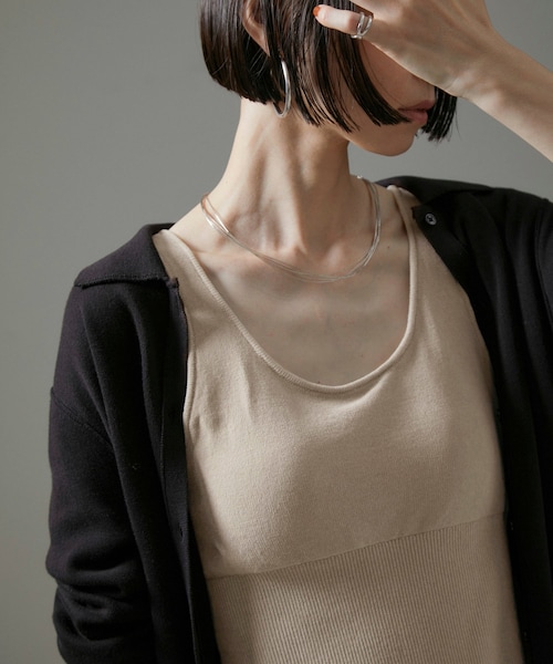 ADAM ET ROPE'（アダムエロペ）の「ブラパッド付タンクトップ-CreamyCotton /クリーミーコットン-（タンクトップ・レディース・ベージュ/ブラック/オフホワイト・F）」の17枚目の写真