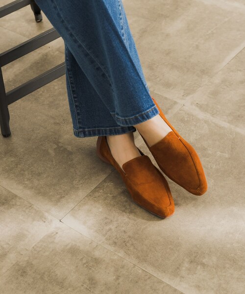 URBAN RESEARCH(アーバンリサーチ)の「SHISEI CHISEL TOE SUEDE SLIIPON(スリッポン・レディース・BRICK/D.BROWN・22.5/23.5/24.5)」の9枚目の写真