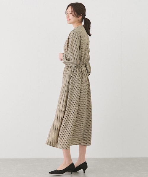 Jayro（ジャイロ）の「前開き幾何学柄ワンピース（ワンピース・レディース・ブラック/オフホワイト/レンガ系・M）」の12枚目の写真
