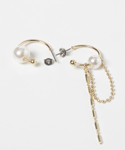 SMELLY（スメリー）の「チェーンコンビアシンメトリーピアス（ピアス（両耳用）・レディース・SLV/GLD・-）」の15枚目の写真