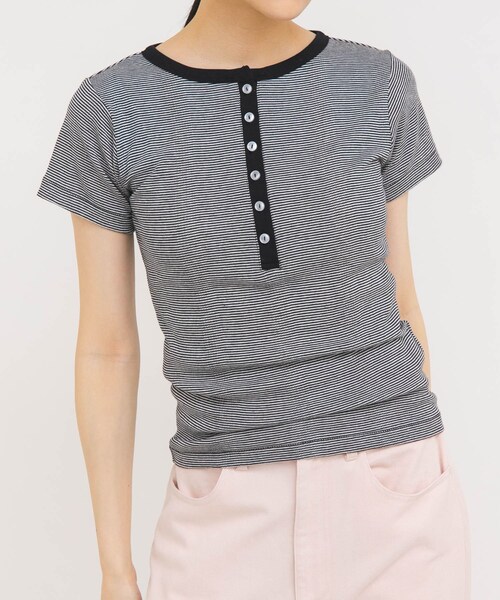 KBF（ケイビーエフ）の「Miller　Panel ribbed Henley tee（Tシャツ/カットソー・レディース・WHITE/BLK-W3/CGRY・Free）」の4枚目の写真