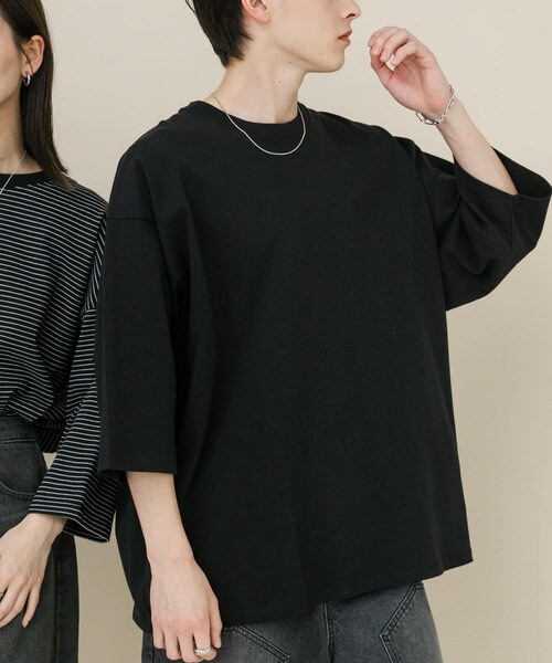 SENSE OF PLACE by URBAN RESEARCH(センスオブプレイスバイアーバンリサーチ)の「『ユニセックス』エクストラルーズアソートTシャツ(Tシャツ/カットソー・メンズ・WHITE/BLACK/WHT×BLK/BLK×WHT・M/L)」の2枚目の写真