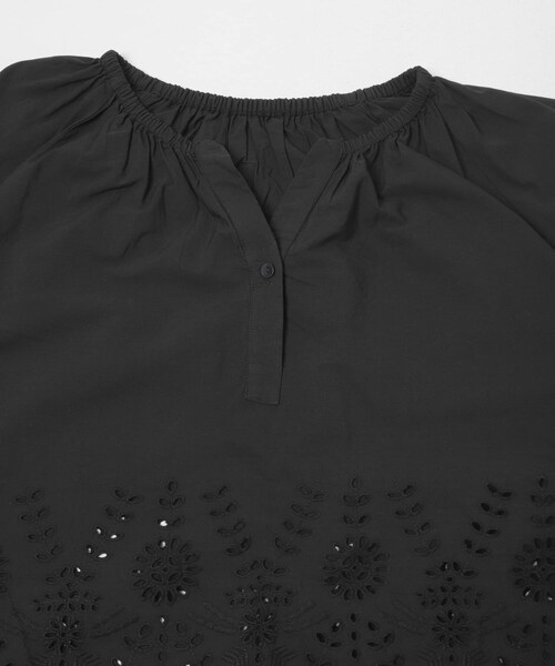 THE GOODLAND MARKET（ザグッドランドマーケット）の「FANAKA　チュニックブラウス（シャツ/ブラウス・レディース・WHITE/BLACK/BLUE・Free）」の17枚目の写真