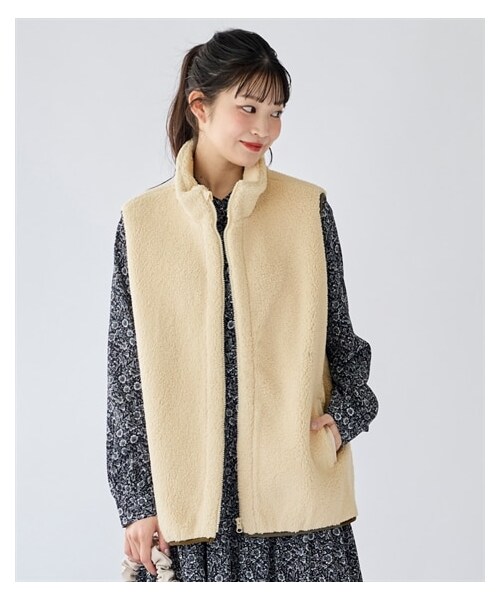 nissen（ニッセン）の「大きいサイズ ふんわりあたたか裏フリースシープ調ボアロング丈ベスト（ベスト・レディース・くすみピンク/アイボリー/カーキ/ネイビー・L/LL/3L/4L/5L/6L/8L/10L）」の10枚目の写真