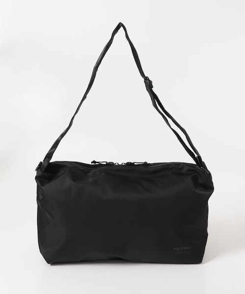 URBAN RESEARCH DOORS（アーバンリサーチドアーズ）の「『別注』YAKPAK×DOORS　SHOULDER BAG M（ショルダーバッグ・メンズ・BLACK/CHARCOAL/GRAY・-）」の10枚目の写真