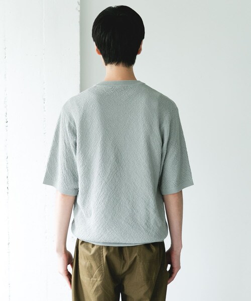 URBAN RESEARCH DOORS(アーバンリサーチドアーズ)の「『吸水速乾/防シワ/イージーケア/UVカット』DRYMIX カノコ ショートスリーブヘンリーネックニット(ニット/セーター・メンズ・BLACK/GRAY・M/L)」の17枚目の写真