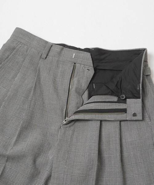URBAN RESEARCH（アーバンリサーチ）の「new basic　HIGH TWIST WOOL TROUSER（その他パンツ・メンズ・BLACK/CHECK・M/L/XL）」の12枚目の写真