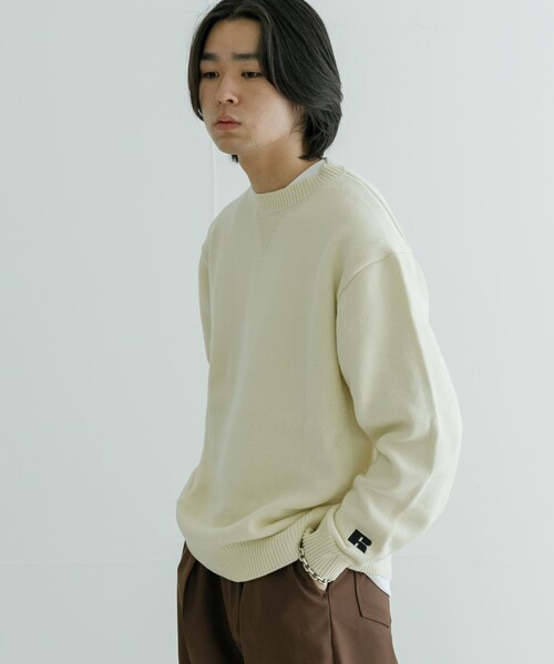 URBAN RESEARCH（アーバンリサーチ）の「『別注』RUSSELL ATHLETIC×UR　CREW NECK PULLOVER（ニット/セーター・メンズ・BLACK/IVORY・M/L）」の13枚目の写真