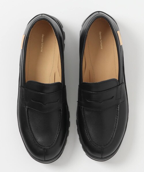 URBAN RESEARCH(アーバンリサーチ)の「Hender Scheme LOAFER #2146(ローファー・メンズ・Black・6/7/8)」の4枚目の写真
