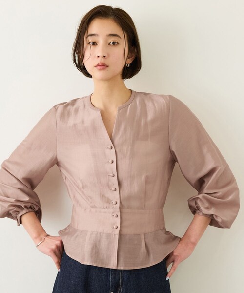 ROPE'（ロペ）の「カールマイヤーウエストタックペプラムブラウス/イージーケア（シャツ/ブラウス・レディース・ブルー系/ピンク系・36/38）」の11枚目の写真