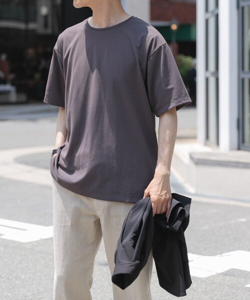 ITEMS URBANRESEARCH（アイテムズ アーバンリサーチ）の「『UVカット』汗染み防止×吸水速乾Tシャツ（Tシャツ/カットソー・メンズ・WHT/OLV/CHA・M/L）」の16枚目の写真