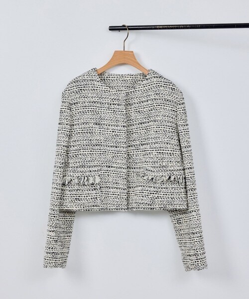 ROPE'（ロペ）の「ツイードジャケット（ノーカラージャケット・レディース・ブラック/ホワイト・36/38）」の2枚目の写真