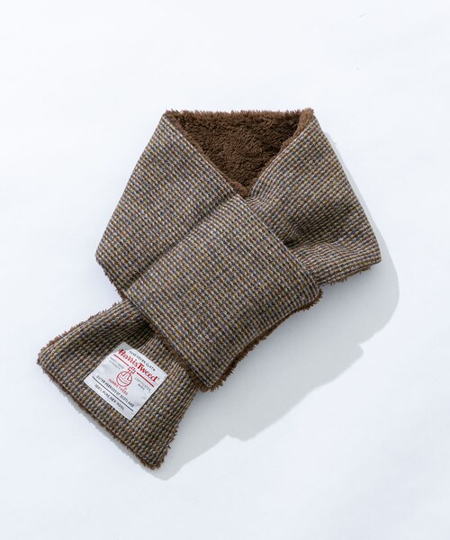 URBAN RESEARCH Sonny Label（アーバンリサーチサニーレーベル）の「HARRIS TWEED中綿マフラー（マフラー・メンズ・チャコール/ネイビー/ブラウン・One）」の2枚目の写真