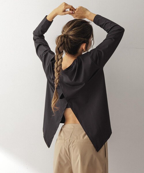 URBAN RESEARCH Sonny Label（アーバンリサーチサニーレーベル）の「SLAB　Backdesign Rashguard（その他トップス・レディース・ブラック/エクリュ/グレージュ・FREE）」の2枚目の写真