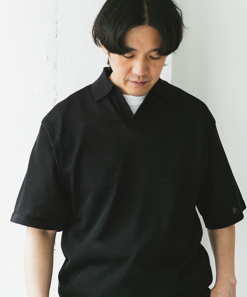 URBAN RESEARCH DOORS（アーバンリサーチドアーズ）の「リネン混ハイゲージ スキッパーニットポロシャツ（ポロシャツ・メンズ・BLACK/BLUE・M/L）」の9枚目の写真