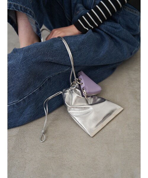 ELENDEEK（エレンディーク）の「MULTI SHOULDER BAG（ショルダーバッグ・レディース・オフホワイト/ブラック/ボルドー/ブラウン/シルバー・F）」の16枚目の写真