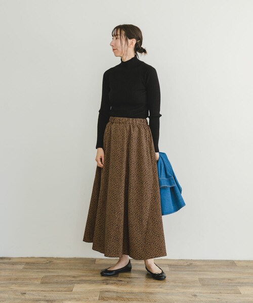 ITEMS URBANRESEARCH（アイテムズ アーバンリサーチ）の「ガラロングスカート（スカート・レディース・BLK/BRN・FREE）」の15枚目の写真