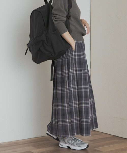 URBAN RESEARCH DOORS（アーバンリサーチドアーズ）の「『一部WEB限定カラー』チェックプリーツスカート（スカート・レディース・GRY×BLU/BRN×RED/MUS×NVY/GRN×YEL・S/M）」の12枚目の写真
