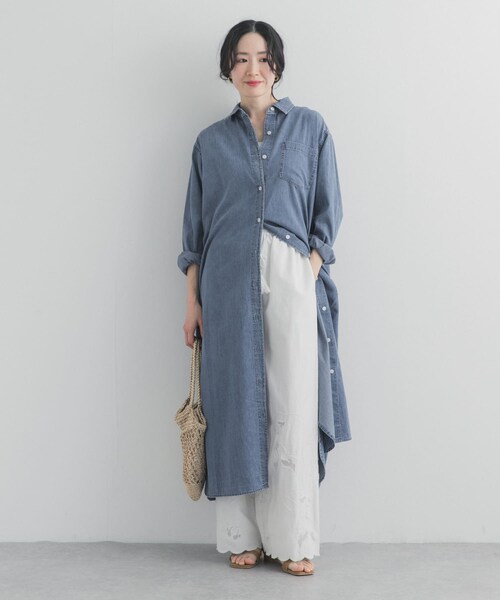 URBAN RESEARCH DOORS(アーバンリサーチドアーズ)の「ライトコットンデニムシャツワンピース(ワンピース・レディース・L.INDIGO/INDIGO・Free)」の4枚目の写真