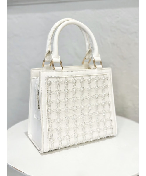 RESEXXY（リゼクシー）の「シャイニースクエアハンドバッグ（ハンドバッグ・レディース・ホワイト/ピンク・F）」の5枚目の写真