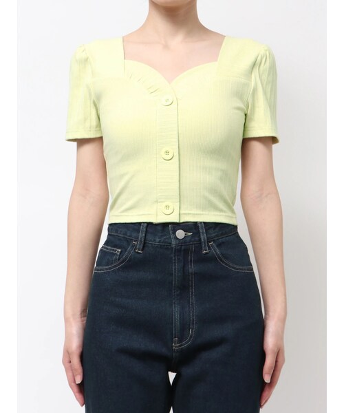 EMODA（エモダ）の「FRONT BUTTON SHORT TOP（Tシャツ/カットソー・レディース・ホワイト/ブラック/ライム/ブルー/ライトミックス・F）」の4枚目の写真