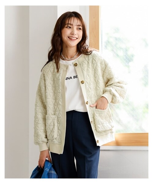 nissen（ニッセン）の「大きいサイズカットキルトゆるシルエットカーディガン（カーディガン/ボレロ・レディース・マスタード/アイボリー/グレイッシュブルー/黒・L~LL相当/3L~4L相当/5L~6L相当/8L相当/10L相当）」の3枚目の写真