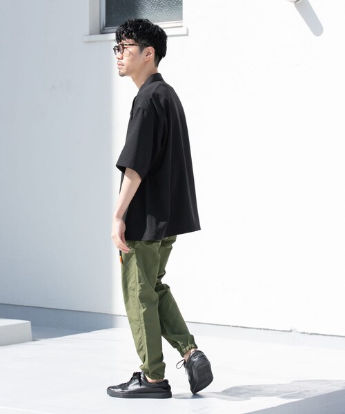 URBAN RESEARCH ROSSO（アーバンリサーチロッソ）の「『WEB限定』『セットアップ対応/XLサイズあり』リネンライクオープンカラー半袖オーバーシャツ（シャツ/ブラウス・メンズ・BLACK/LIGHT GRAY/NAVY・M/L/XL）」の9枚目の写真