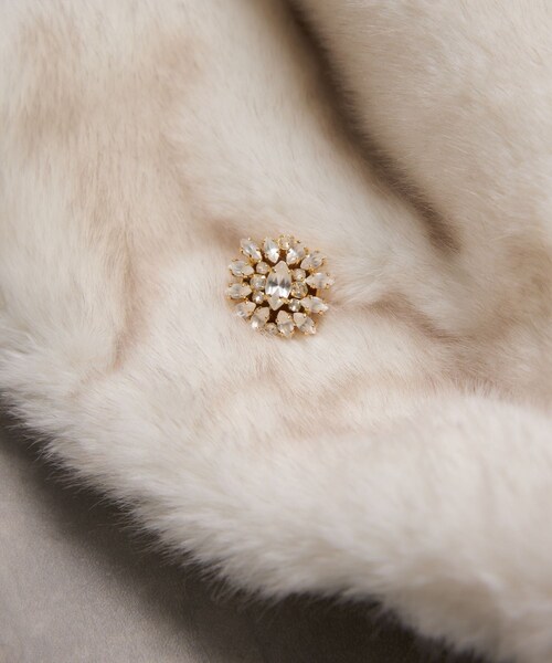 ROPE'（ロペ）の「マーキスビジューブローチ（ブローチ/コサージュ・レディース・ゴールド・F）」の2枚目の写真