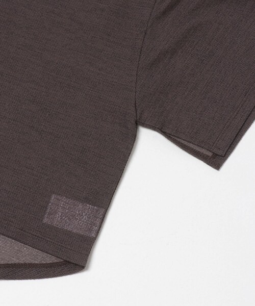 URBAN RESEARCH ROSSO（アーバンリサーチロッソ）の「スリットスリーブカラミカットソー（Tシャツ/カットソー・レディース・BROWN/IVORY/SAX・Free）」の18枚目の写真
