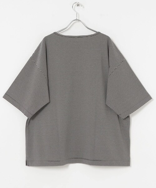URBAN RESEARCH（アーバンリサーチ）の「YLEVE　OPEN END COTTON T-SHIRTS（Tシャツ/カットソー・メンズ・011 BORDER・4/5）」の11枚目の写真