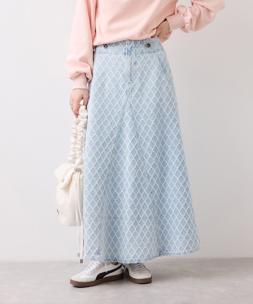 VIS（ビス）の「バックレースアップフレアデニムスカート/イージーケア（デニムスカート・レディース・ブルー/ブルー系・M/S）」の12枚目の写真