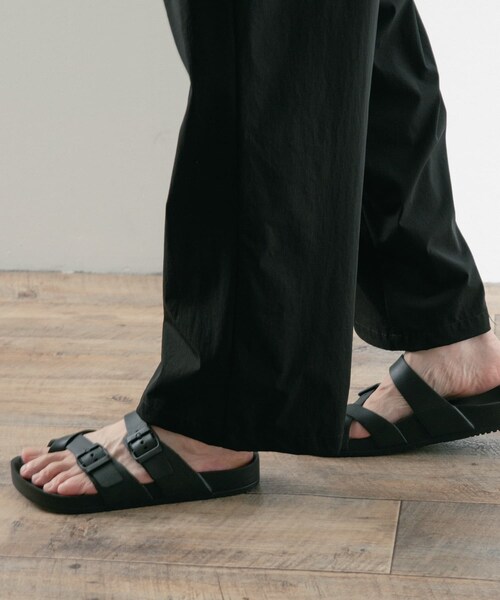 ITEMS URBANRESEARCH（アイテムズ アーバンリサーチ）の「KITO　EVA Belted Sandals（サンダル・メンズ・BLK/WHT/NVY・40/41/42/43）」の11枚目の写真