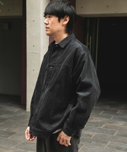 URBAN RESEARCH DOORS（アーバンリサーチドアーズ）の「コーデュロイ トラッカージャケット（テーラードジャケット・メンズ・D.CHARCOAL/BROWN/MOCHA・M/L）」の21枚目の写真
