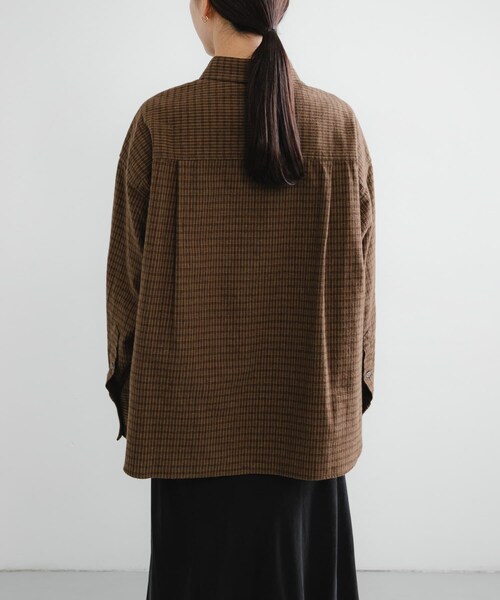 URBAN RESEARCH（アーバンリサーチ）の「ネルチェックコットンシャツ（シャツ/ブラウス・レディース・L.GREEN/BROWN・FREE）」の5枚目の写真