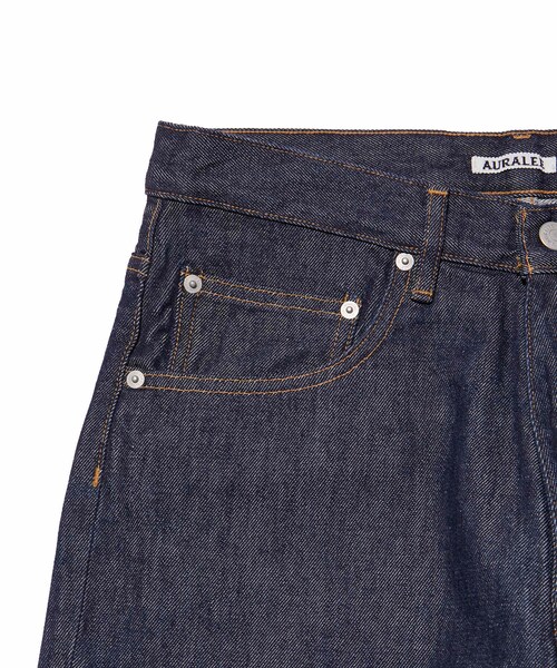 ADAM ET ROPE'（アダムエロペ）の「【AURALEE/オーラリー】HARD TWIST DENIM WIDE PANTS（デニムパンツ・メンズ・ネイビー・28/30/32）」の18枚目の写真